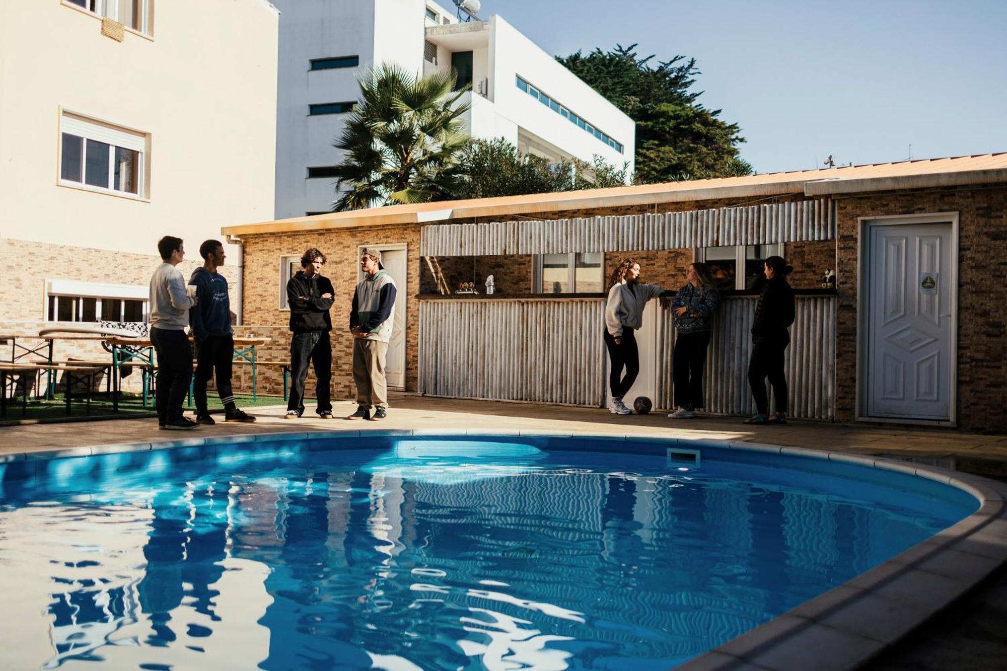 Lisbon Surf Hostel Carcavelos  Exterior foto